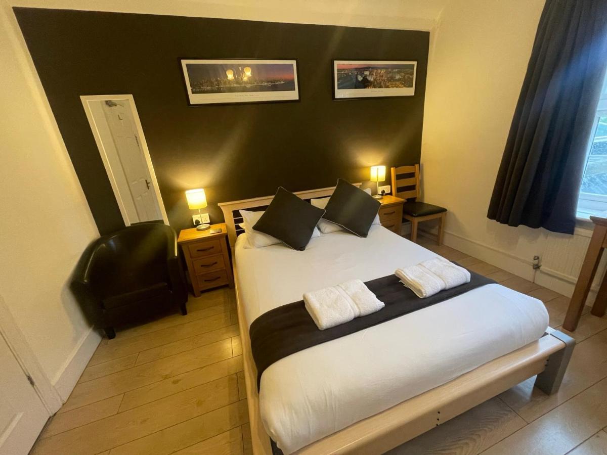 Oakhurst Gatwick B&B Кролей Экстерьер фото