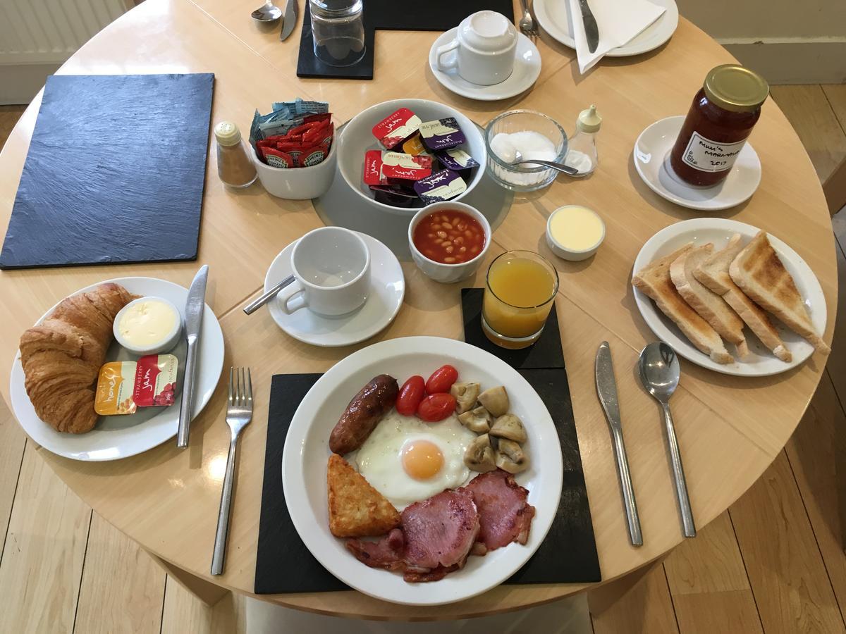 Oakhurst Gatwick B&B Кролей Экстерьер фото